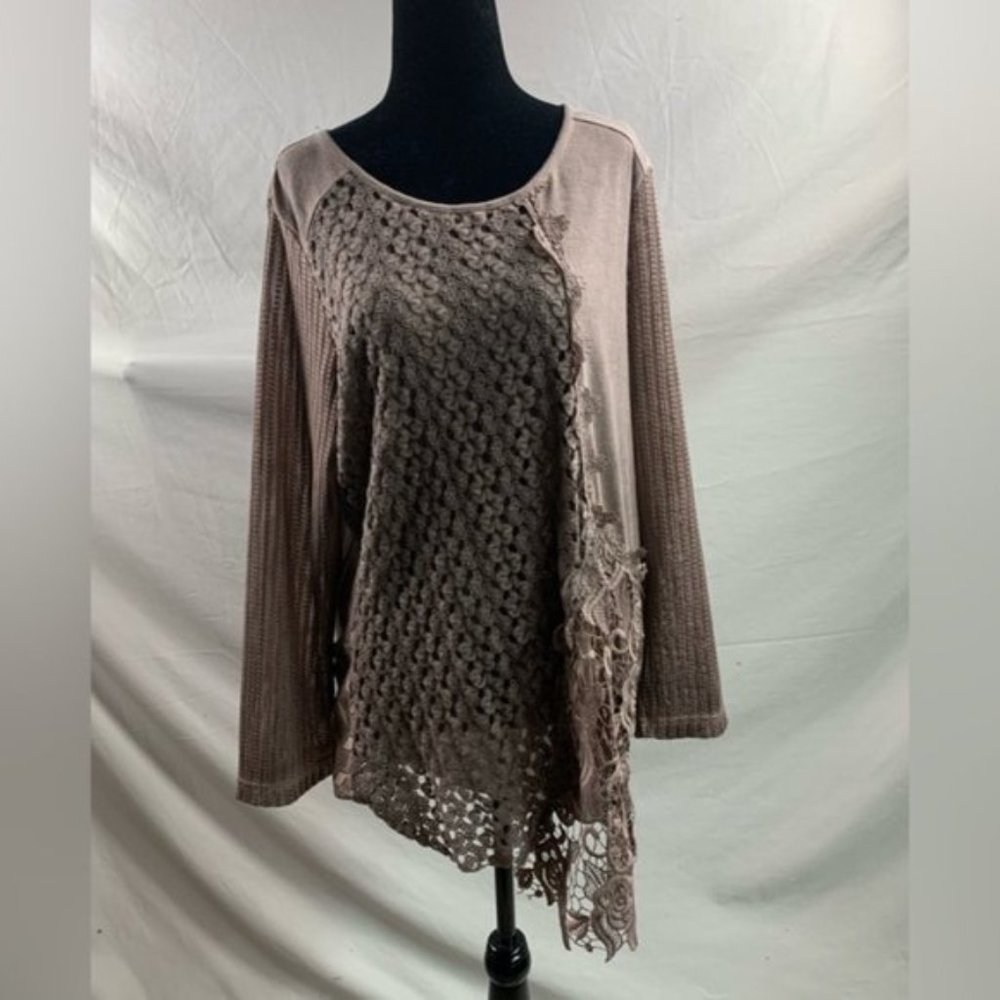 Floral Lace Tunic Brown NWT